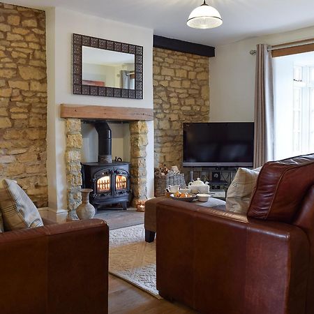 Bourton-on-the-Water Spring Cottage מראה חיצוני תמונה