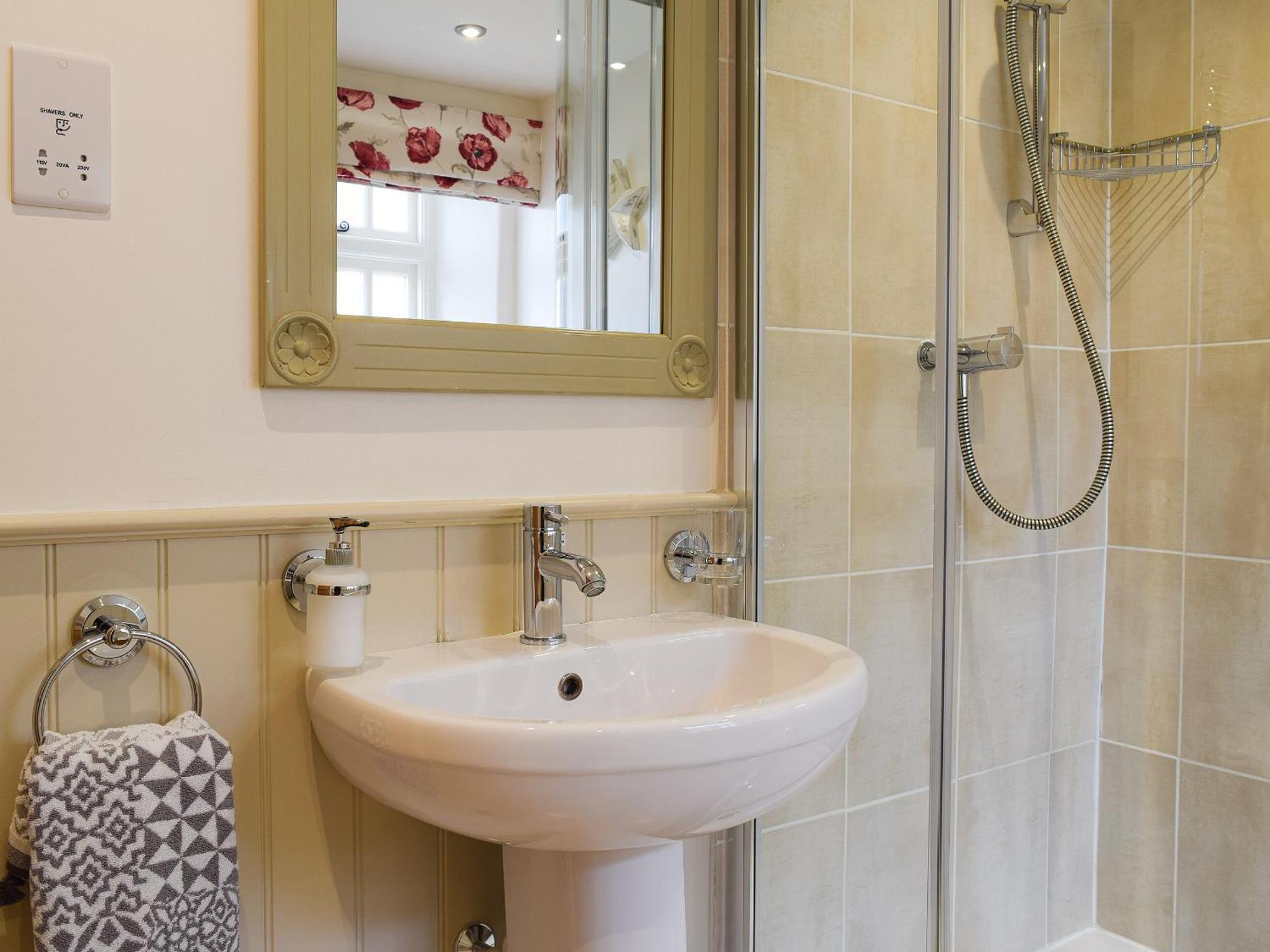 Bourton-on-the-Water Spring Cottage מראה חיצוני תמונה